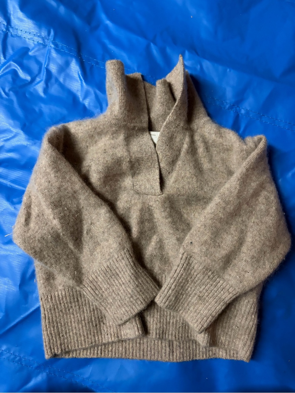 Cashmere Baby Banana Republic Cozy Sweater! 6-12 months